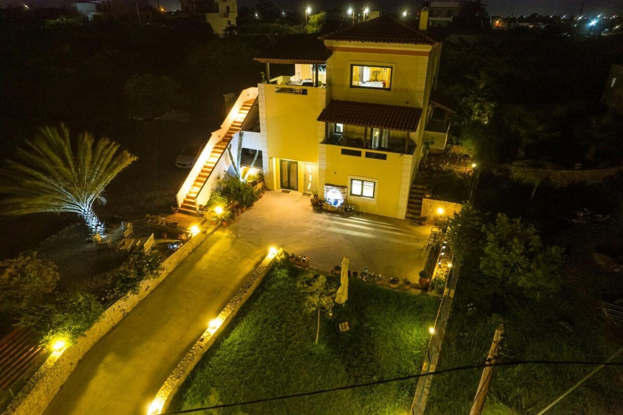 Villa Aitheras With Sea Views And Garden Stérnai 외부 사진