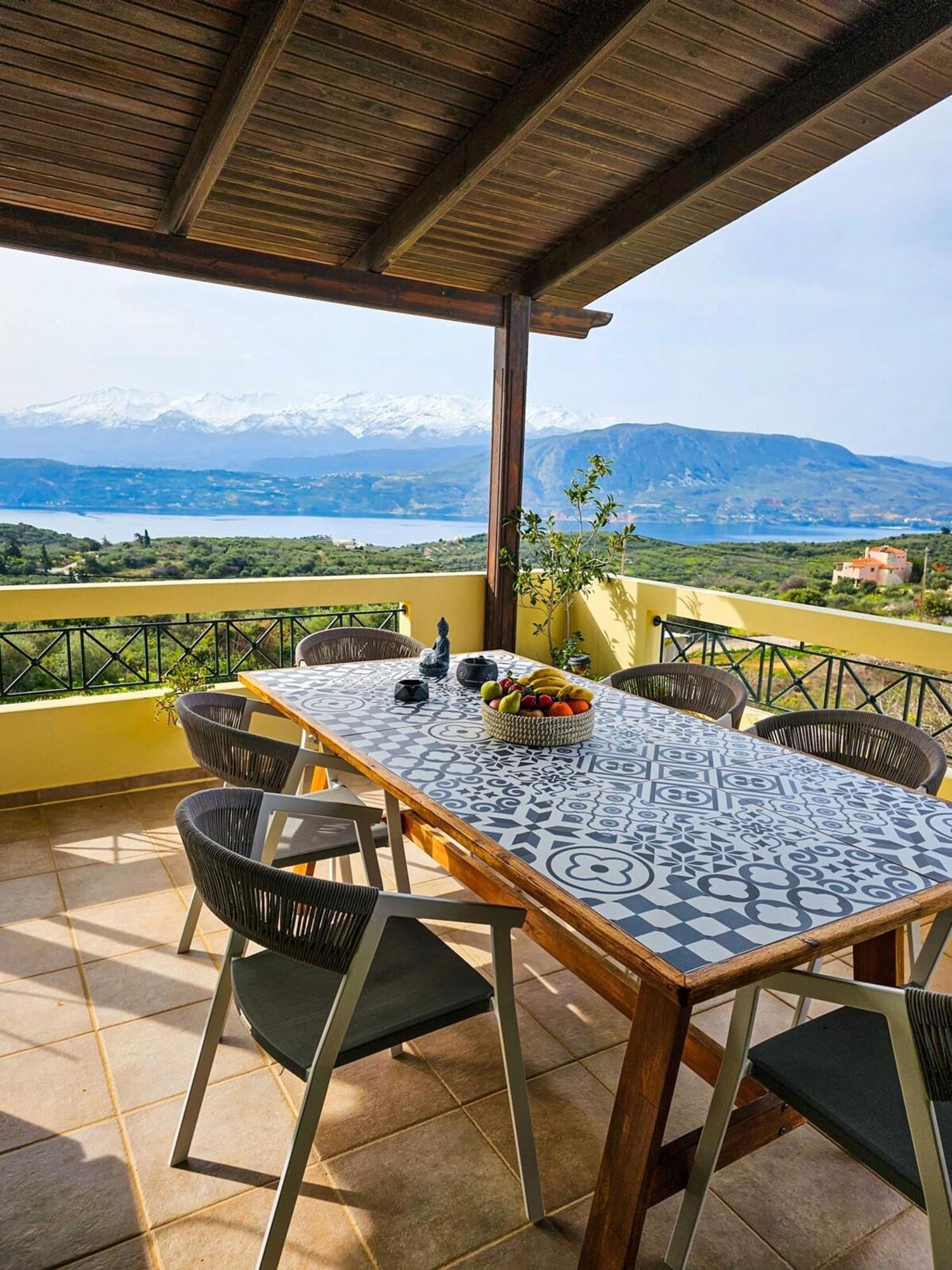 Villa Aitheras With Sea Views And Garden Stérnai 외부 사진